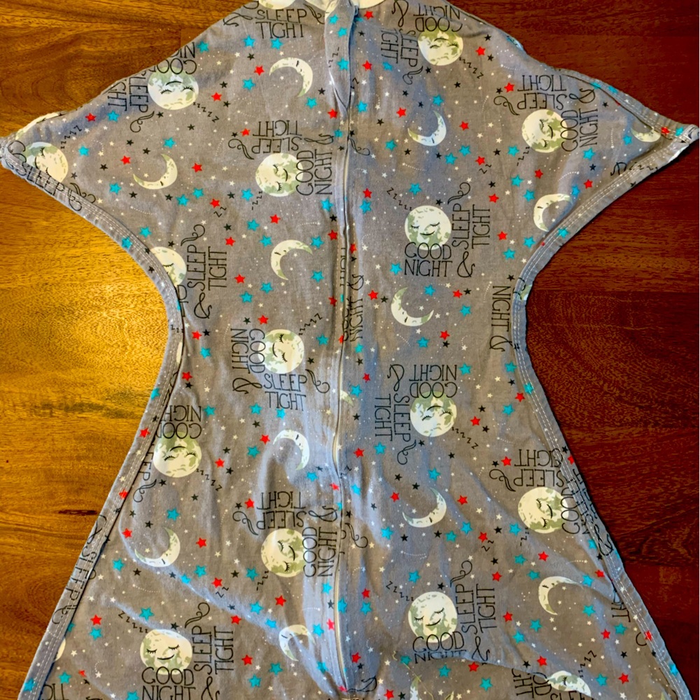 SleepingBaby Zipadee Zip in Goodnight Moon, size small